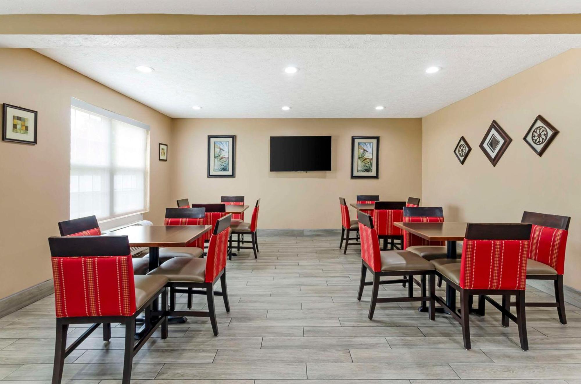 Comfort Inn Wytheville - Fort Chiswell Max Meadows Екстер'єр фото